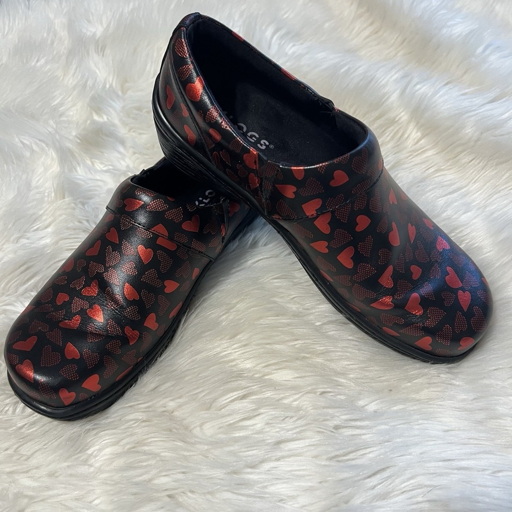 Klogs Mission Work Clogs Black Leather Red Hearts Print Size 8 Nurse‎ Shoes
